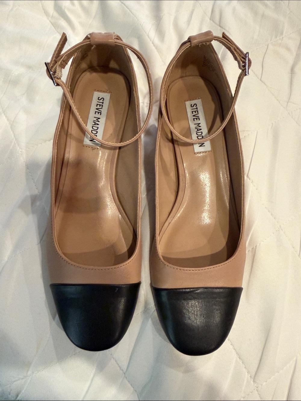 Steve Madden Two-Tone Ankle Strap Pumps in Beige and Black